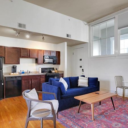 Apartment With King Bed In Downtown Louisville Buitenkant foto