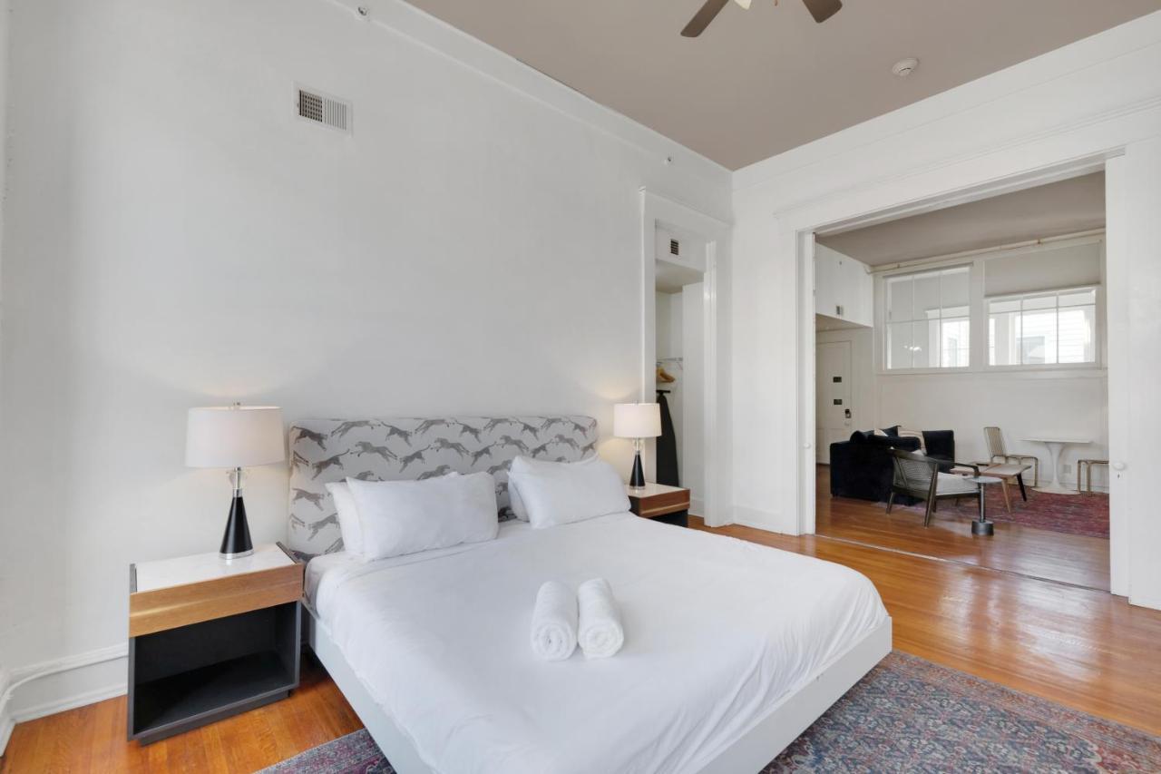 Apartment With King Bed In Downtown Louisville Buitenkant foto