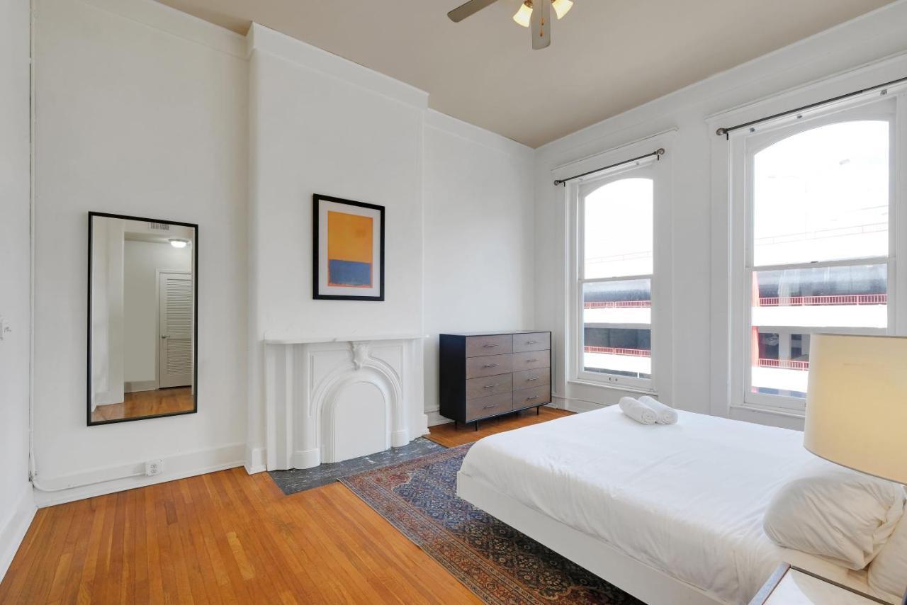 Apartment With King Bed In Downtown Louisville Buitenkant foto